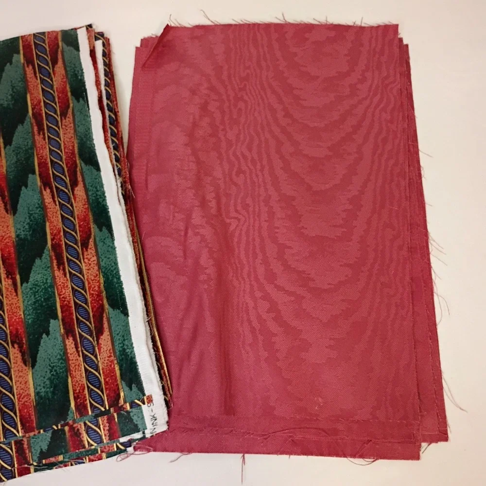 Lot of 75 10 x 15‎ Richloom Fabric with Coordinating Green Pink Pieces Quilting